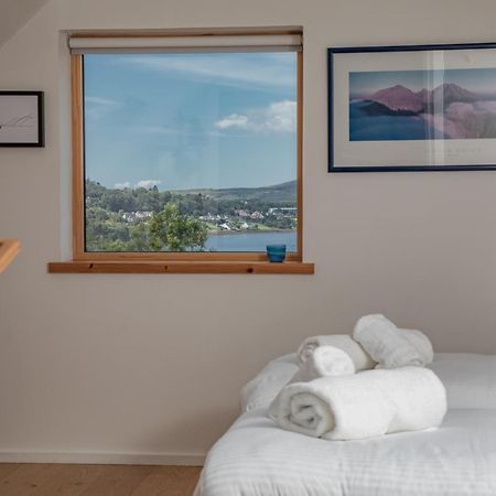 Cuillrigh - Luxury House, Loch & Mountain Views Villa Portree Buitenkant foto