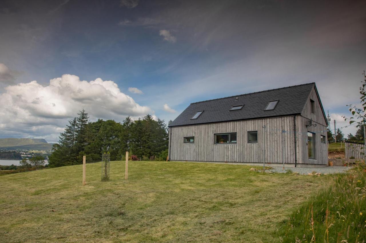 Cuillrigh - Luxury House, Loch & Mountain Views Villa Portree Buitenkant foto