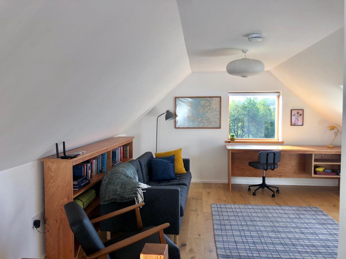 Cuillrigh - Luxury House, Loch & Mountain Views Villa Portree Buitenkant foto